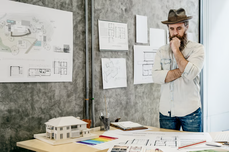 Bureau d&rsquo;études structures ou architecte : qui intervient et à quel moment ?